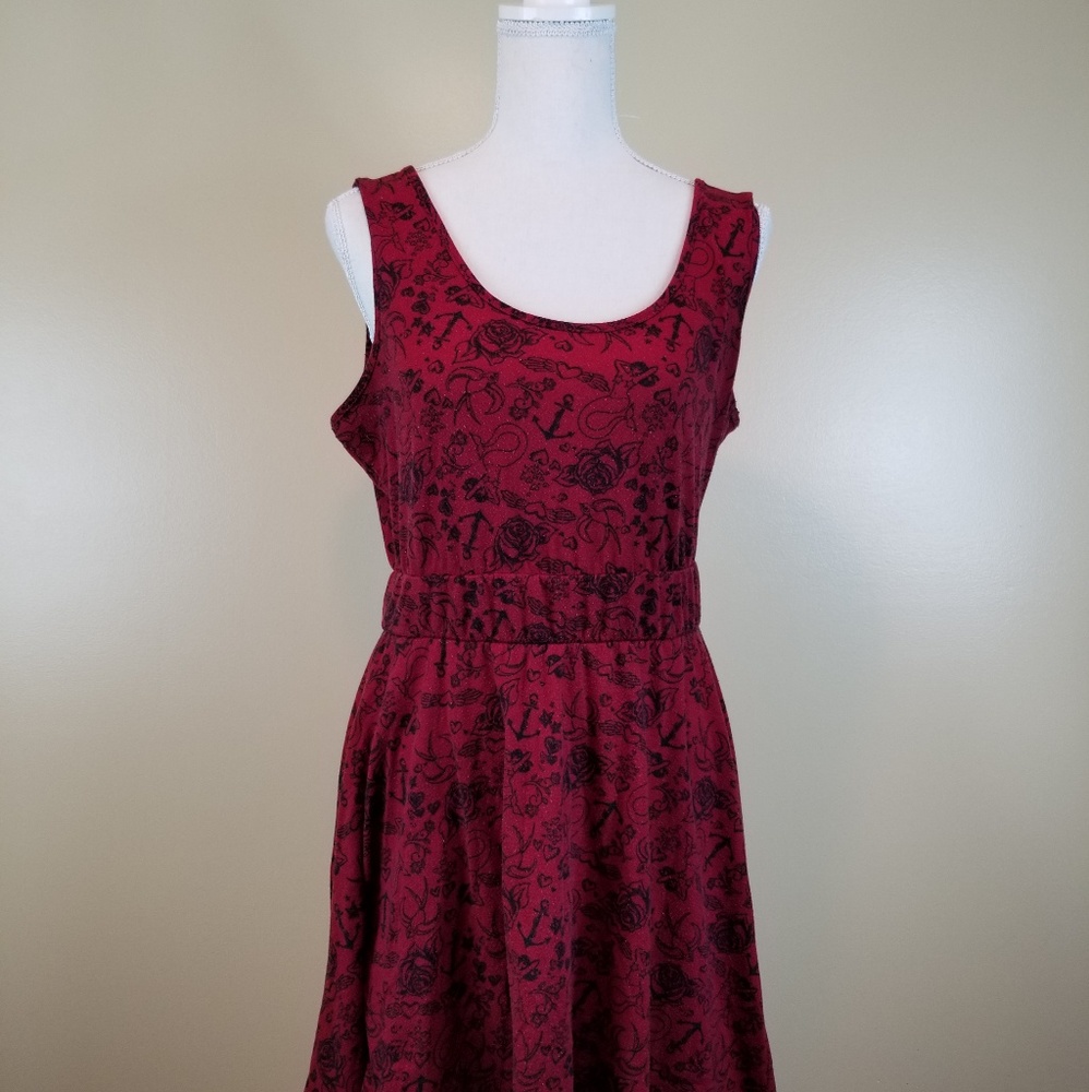 Red tattoo skaterdress. XL HotTopic